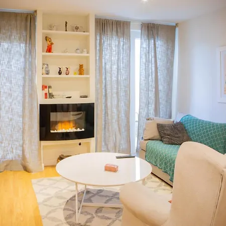 Apartamento Piso Centrico En Mino